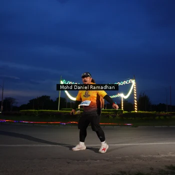Runner Photo 2038969