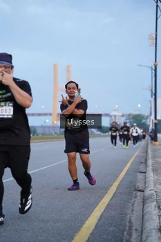 Runner Photo 2038979