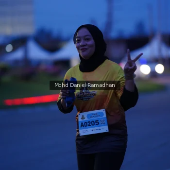 Runner Photo 2038984