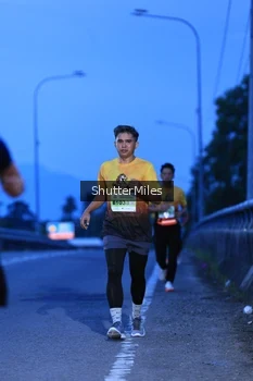 Runner Photo 2039080