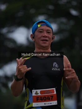 Runner Photo 2039087