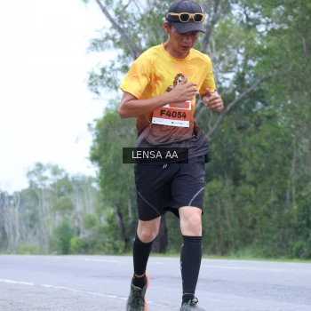 Runner Photo 2039096