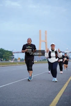 Runner Photo 2039129