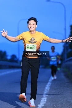 Runner Photo 2039155
