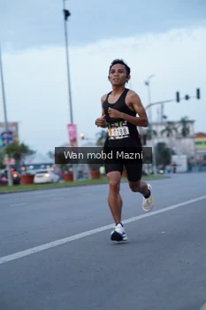 Runner Photo 2039157