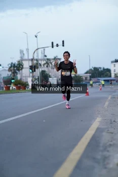 Runner Photo 2039165