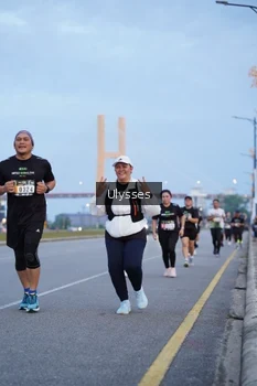 Runner Photo 2039173