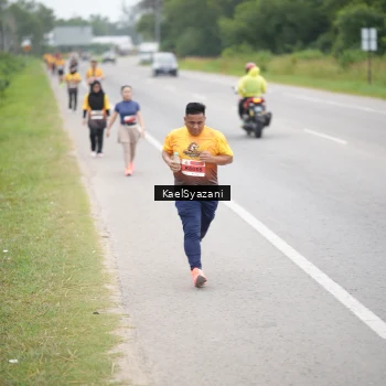 Runner Photo 2039186