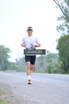 Runner Photo 2039187