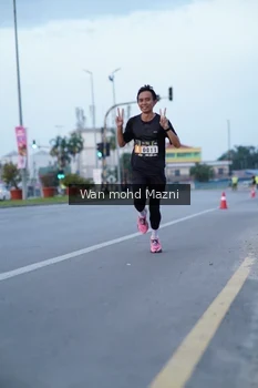 Runner Photo 2039190