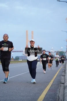 Runner Photo 2039195