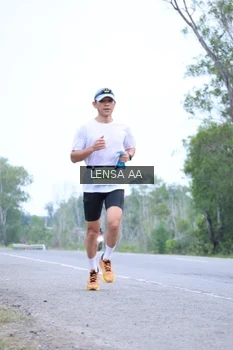 Runner Photo 2039197