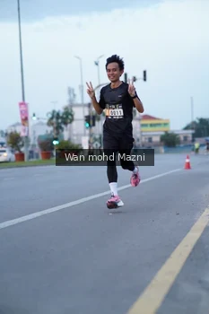 Runner Photo 2039198