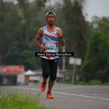 Runner Photo 2039221