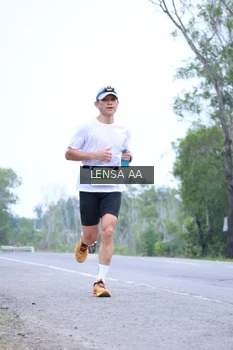 Runner Photo 2039230