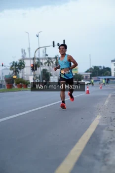 Runner Photo 2039231