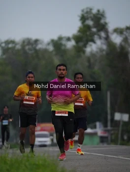 Runner Photo 2039258