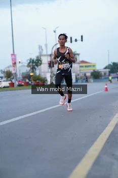 Runner Photo 2039288