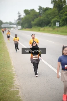 Runner Photo 2039292
