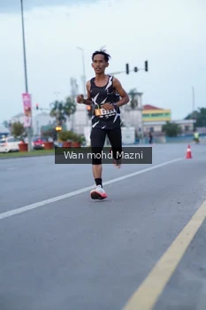 Runner Photo 2039295