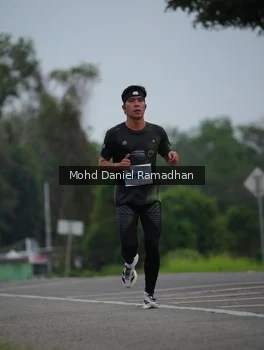 Runner Photo 2039314
