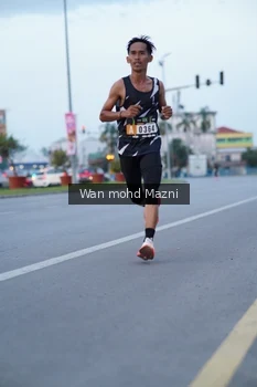 Runner Photo 2039315