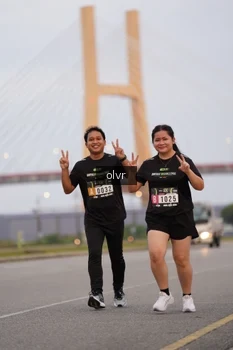 Runner Photo 2039323