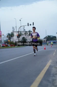 Runner Photo 2039328