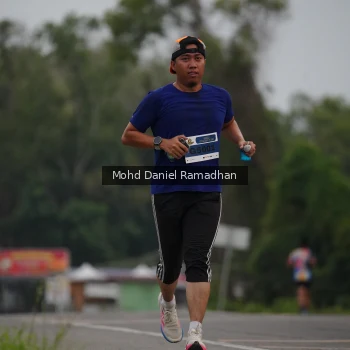 Runner Photo 2039349