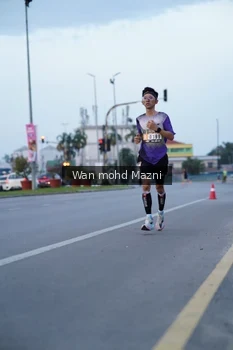 Runner Photo 2039351