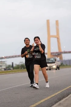Runner Photo 2039368