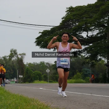 Runner Photo 2039386