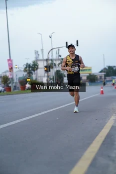Runner Photo 2039398