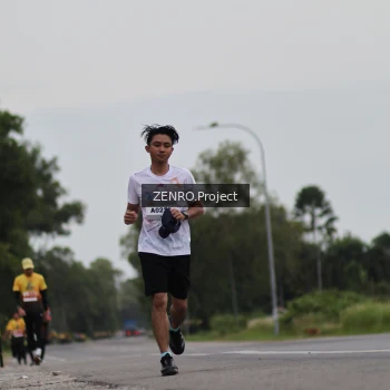Runner Photo 2039434