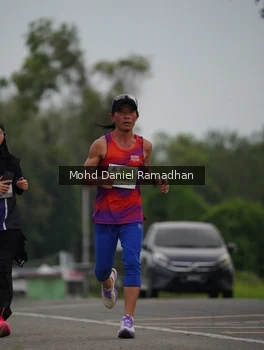Runner Photo 2039445