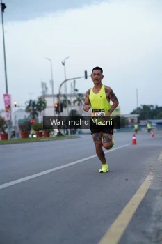 Runner Photo 2039451