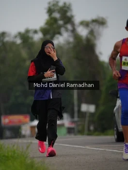 Runner Photo 2039454