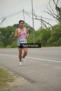 Runner Photo 2039477