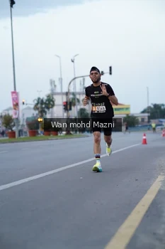 Runner Photo 2039494