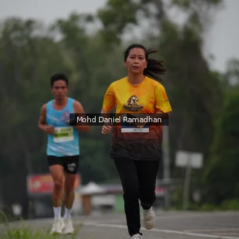 Runner Photo 2039497