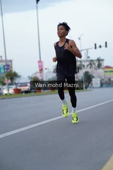 Runner Photo 2039538