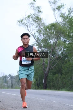 Runner Photo 2039545