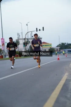 Runner Photo 2039552