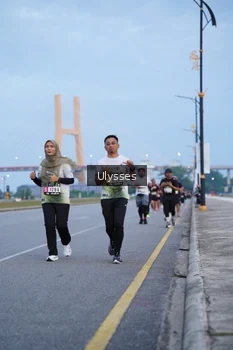 Runner Photo 2039588