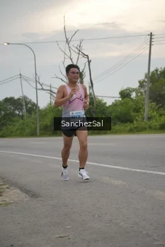 Runner Photo 2039598