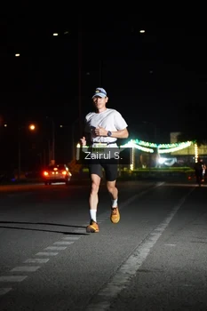 Runner Photo 2039610