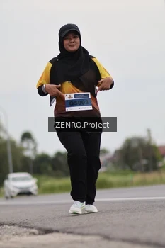 Runner Photo 2039635