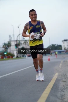 Runner Photo 2039712