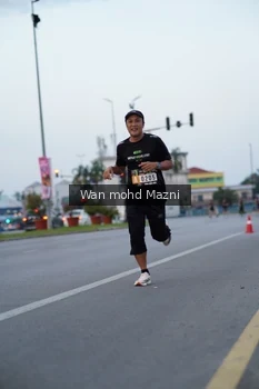 Runner Photo 2039718