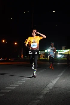 Runner Photo 2039743